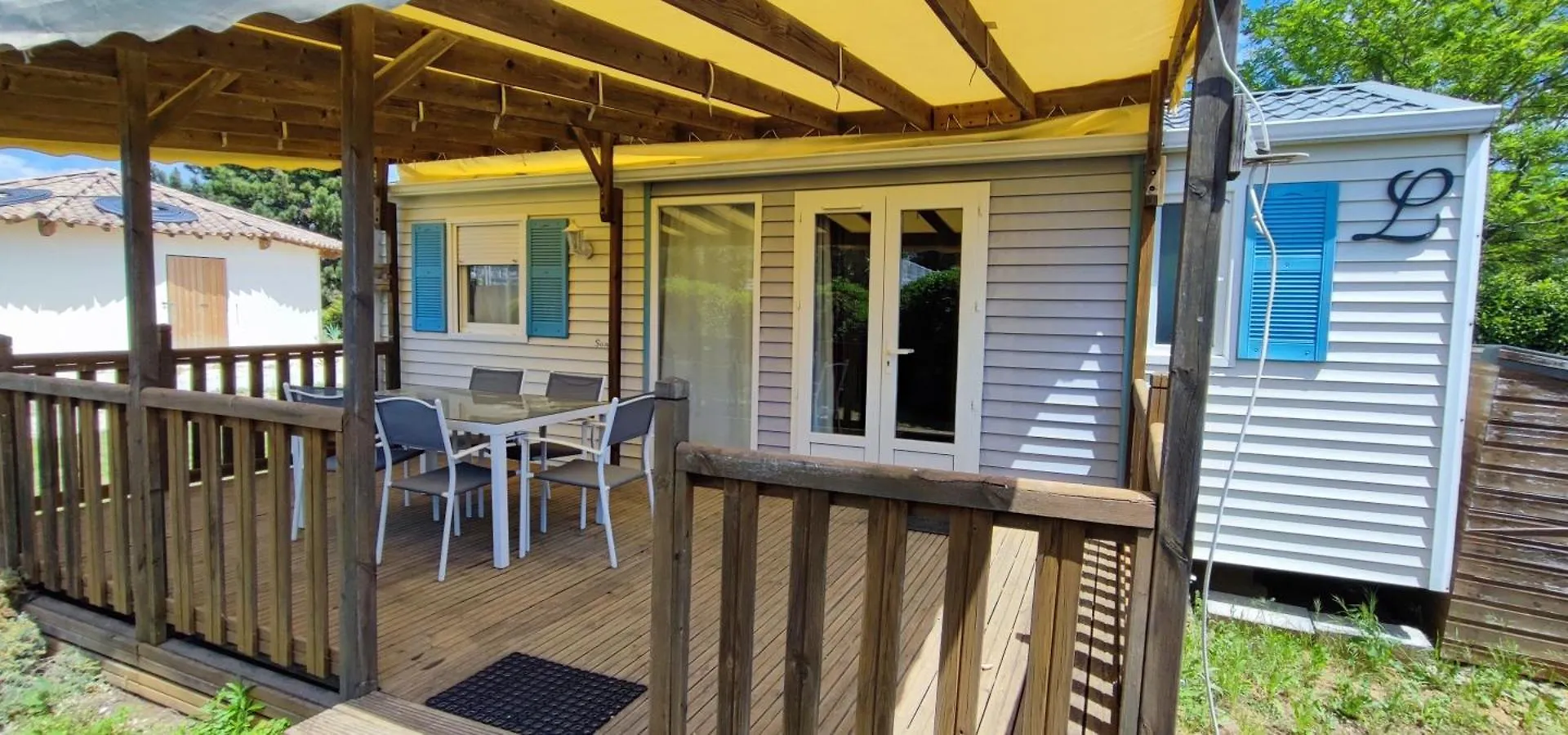 Campeggio Camping Carrefour De L'Ardeche Saint-Remeze