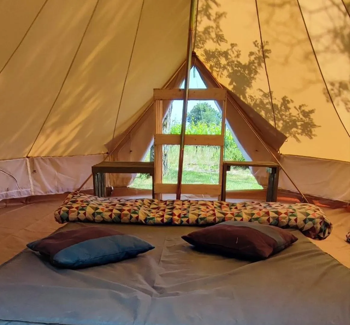 Camping Carrefour De L'Ardeche Saint-Remeze Campsite