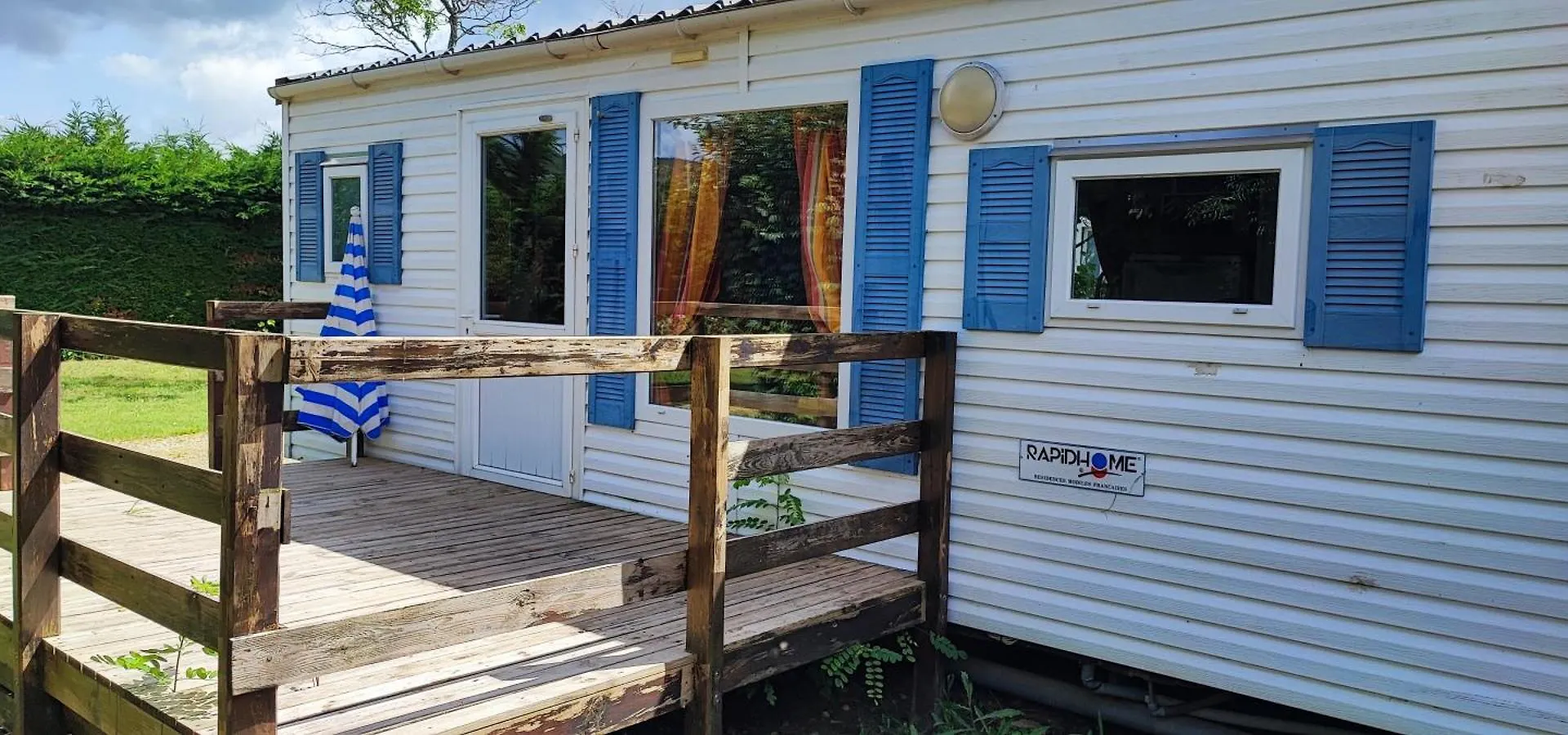 Camping Carrefour De L'Ardeche Saint-Remeze Campsite